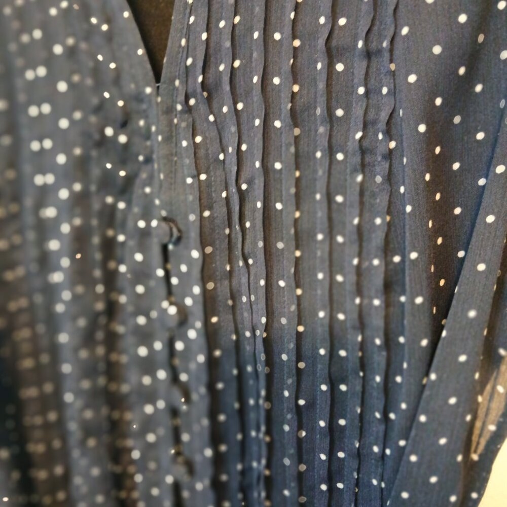 Classy No Brand Navy and White Polka Dot Dress, Size 6 in EUC - Picture 3 of 5